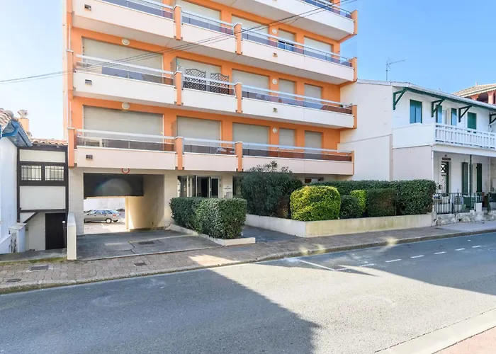 Le Galion-3 By Interhome